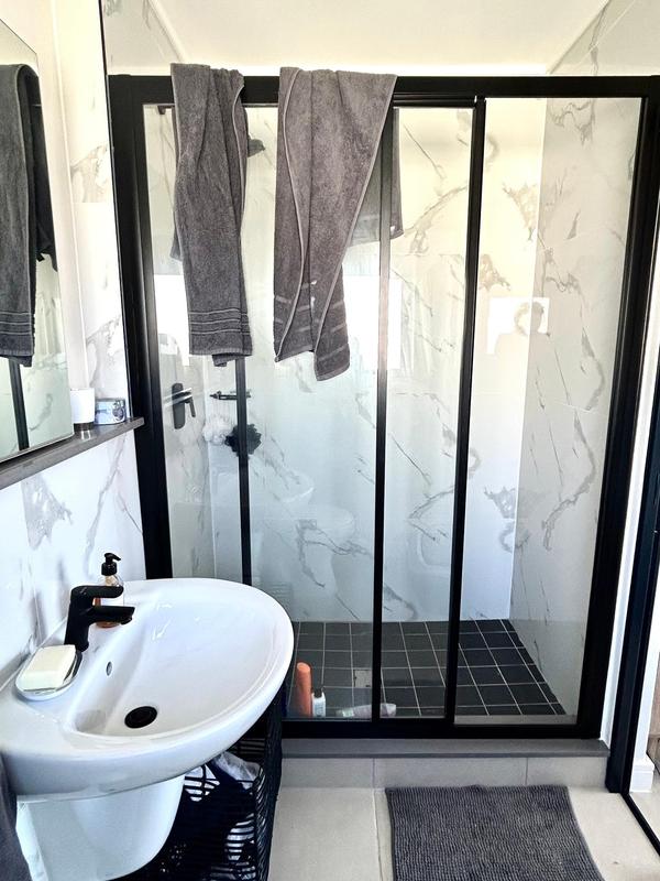 To Let 1 Bedroom Property for Rent in The Huntsman Western Cape